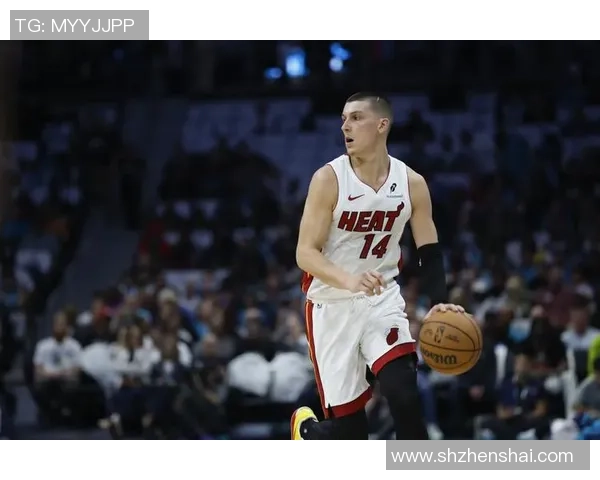泰勒希罗的篮球之路：从新秀到NBA明星的成长历程与挑战